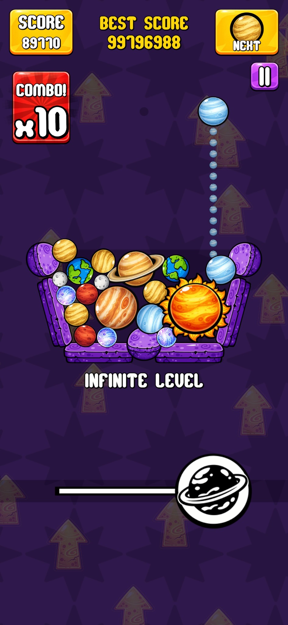 Galaxy Merger! gameplay screenshot with larger planets.